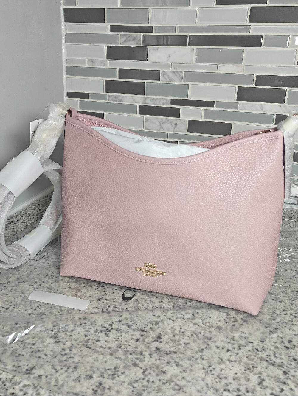 Coach Laurel Shoulder Bag (Pink carnation)
